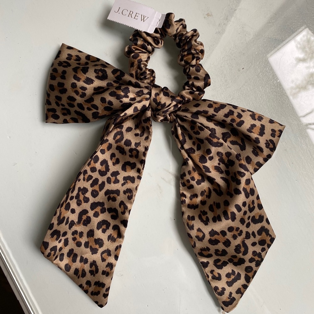 NEW Leopard Scrunchie Hair Bow
